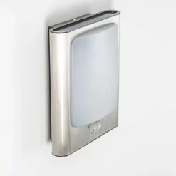 Applique Murale D'Exterieur Kimola Led Nickel Mat, 1 Lumiere, Detecteur De Mouvement
