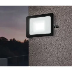 Applique Murale D'Exterieur Eglo Faedo Led Noir, 1 Lumiere